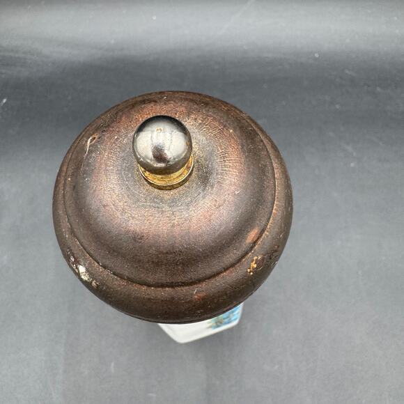 Vintage Pepper Grinder Wood and Porcelain Blue and White Winter Scene - Picture 5 of 8